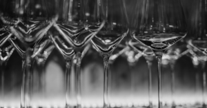 How To Choose The Right Wine Glass